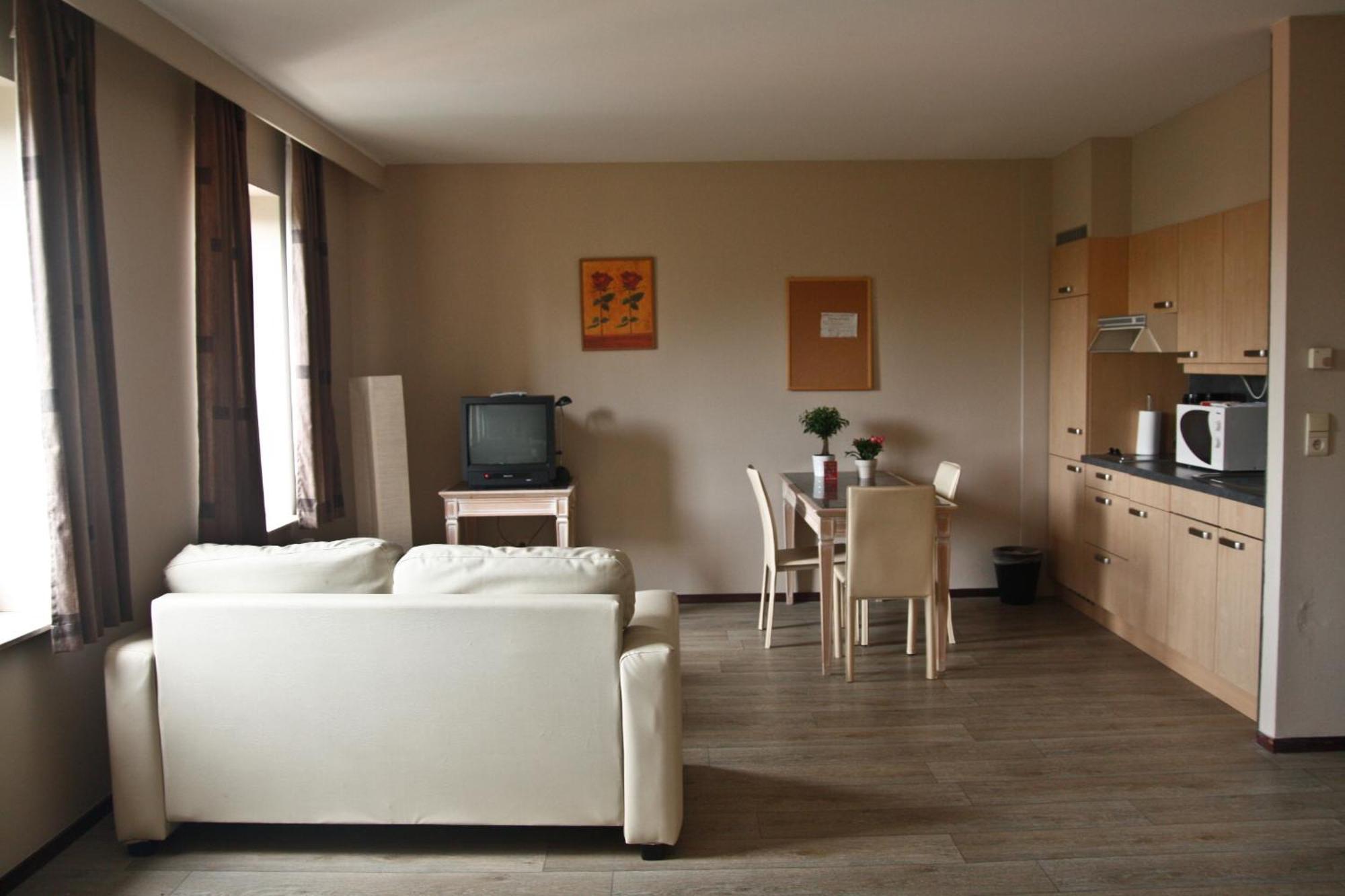 Ambassador Suites Antuérpia Exterior foto